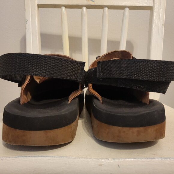 Reebok Beatnic Sandals Shoes Sherpa Brown Suede leather Black trim size 11 - Picture 4 of 12